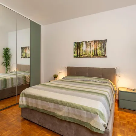 Garda Garden Apartment *