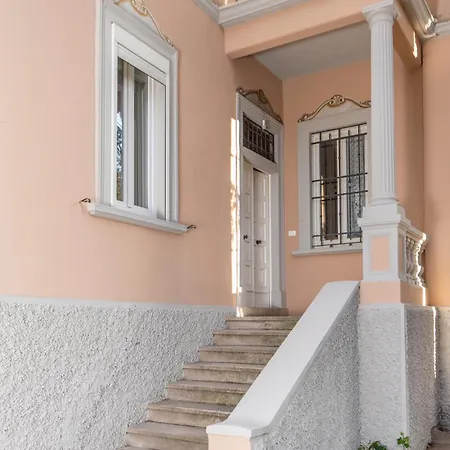 Апартаменты Garda Garden